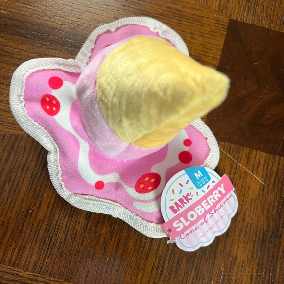 Other - Slobbery Cone of Shame - NEW - Bark Box